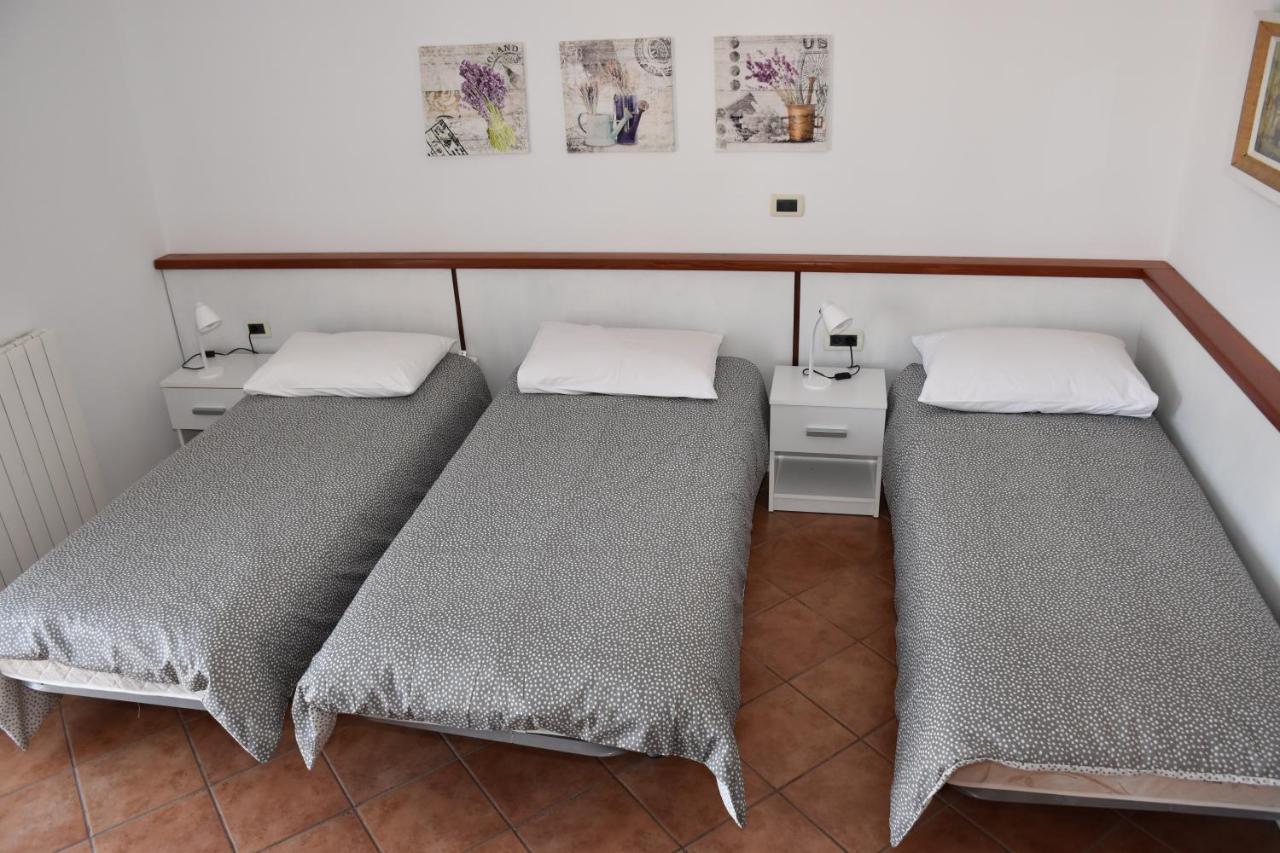 Rooms And Apartments Robert Rovinj Exterior foto